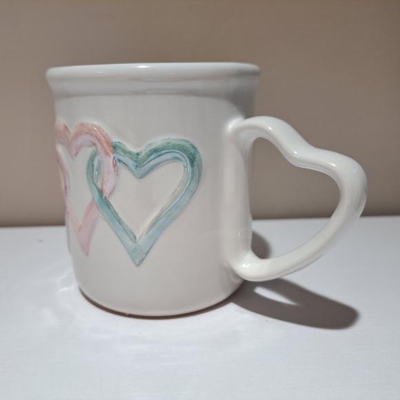 Mary Kay | White colorful hearts ceramic coffee mug new in box - Picture 3 of 9